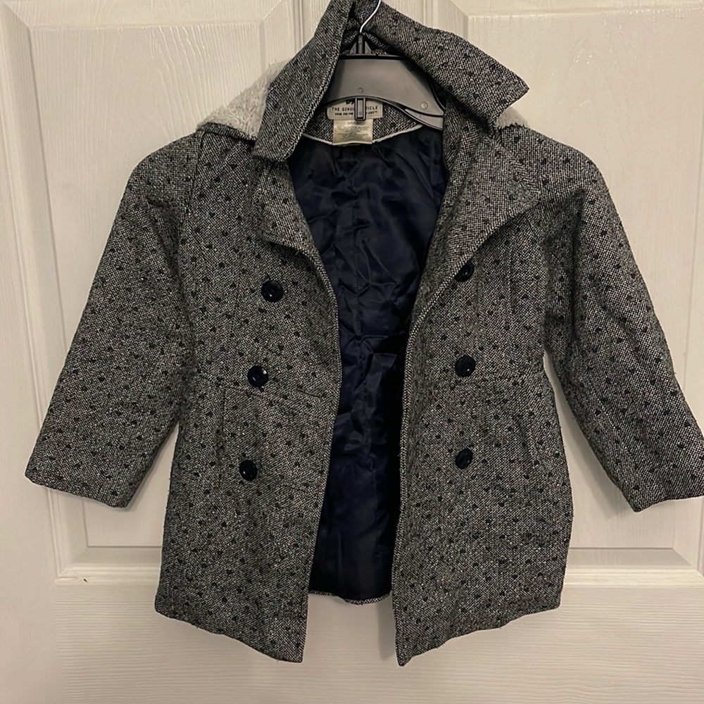 OshKosh size 6 very nice pea coat.